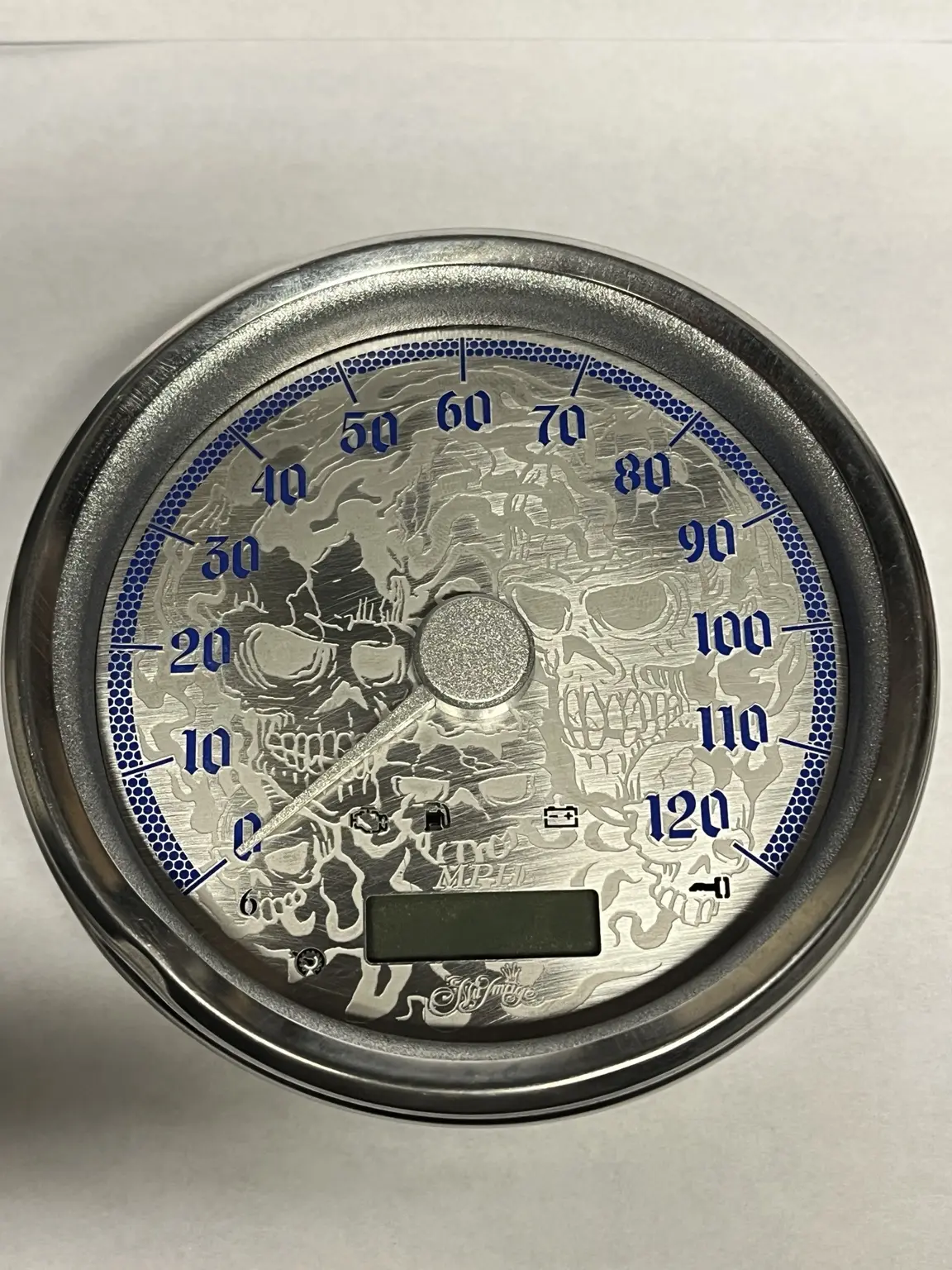 Etched Skulls Road King and Softail brushed stainless gauge